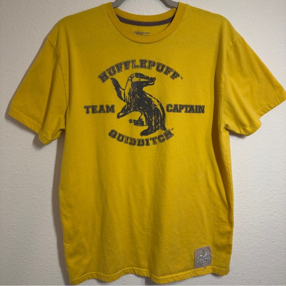 Wizarding World Of Harry Potter Other - Hufflepuff Quidditch Team Captain T-Shirt - Yellow